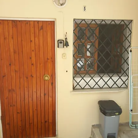 Apartment κοντά στην κλινική αγ λουκα *