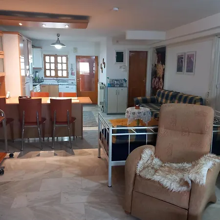 στο πανοραμα